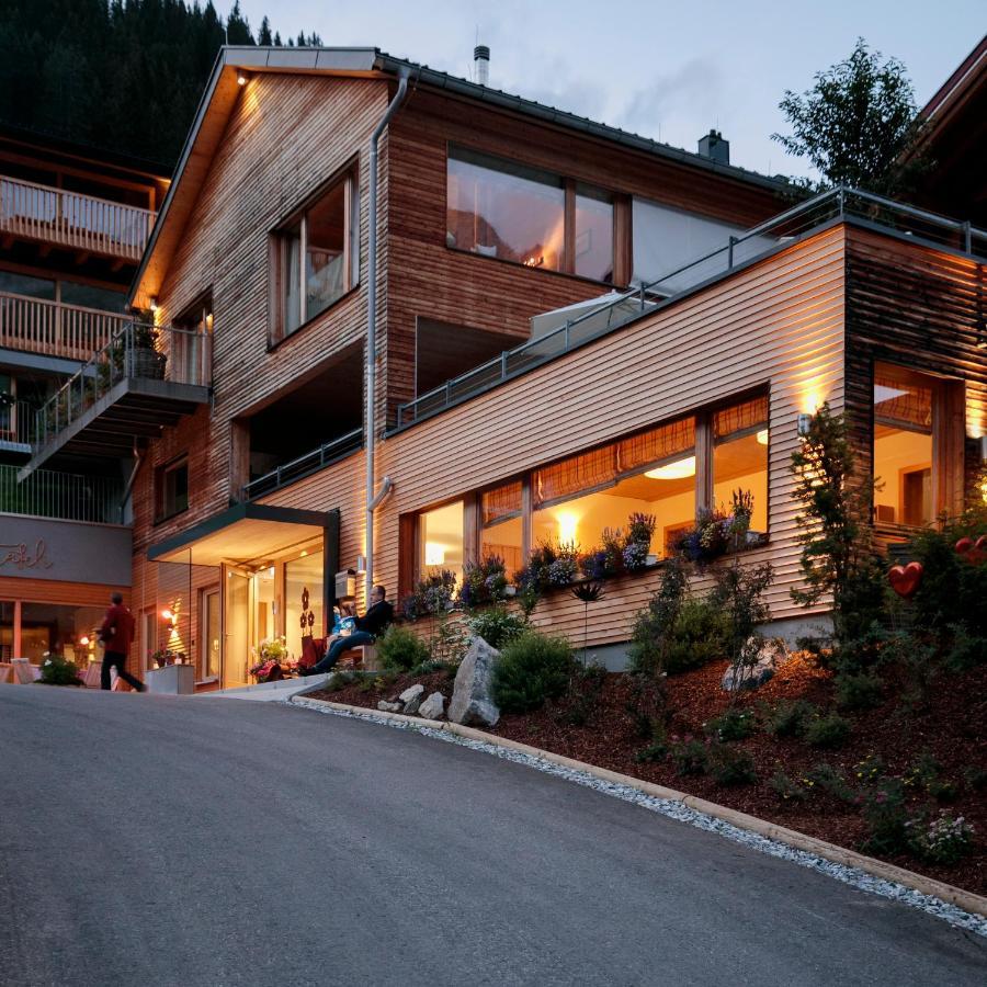 Hotel Stäfeli Lech am Arlberg Exteriör bild