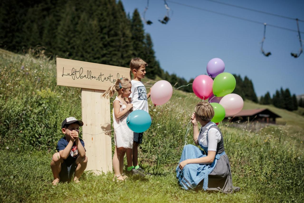 Hotel Stäfeli Lech am Arlberg Exteriör bild