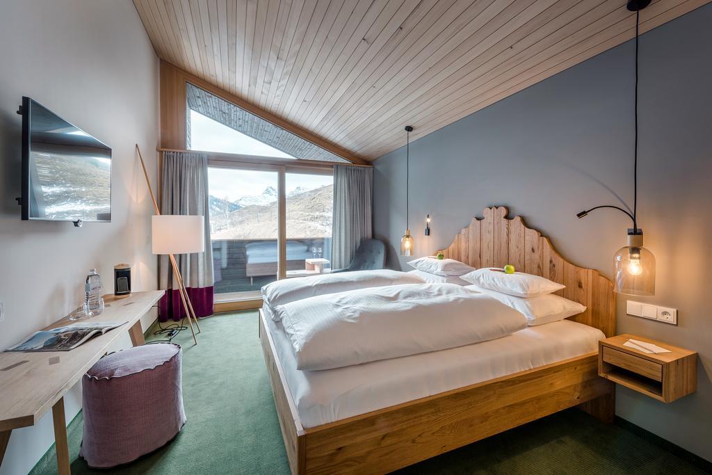 Hotel Stäfeli Lech am Arlberg Exteriör bild